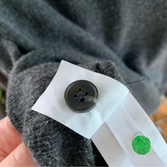 Madewell button up cardigan, grey, XS, fair used condition - Picture 3 of 7